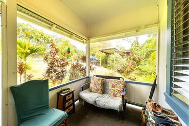Discover the charm of the Hamakua Coast with this classic - photo 5