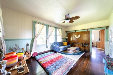 Discover the charm of the Hamakua Coast with this classic - photo 6