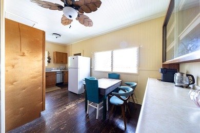 Discover the charm of the Hamakua Coast with this classic - photo 10