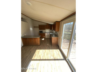 Great starter home or perfect place to retire! This - photo 17