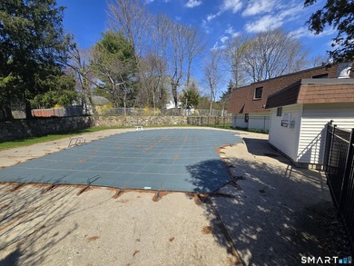 This first-floor, 2BR, 2-bath unit is in a quiet Southport - photo 25