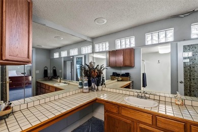 Two residences with a 480 sq ft metal shop on approximately 2.27 - photo 36