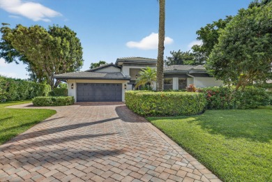 Lake Home For Sale in Delray Beach, Florida