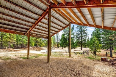 Welcome to Elk Creek Retreat- a beloved escape located moments - photo 11