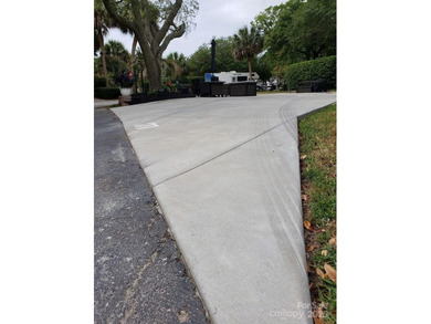 Beautiful corner lot in Hilton Head RV Resort & Marina on the - photo 14