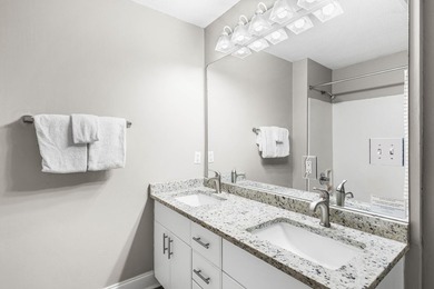 Beautiful views facing due South! Experience elevated coastal - photo 17