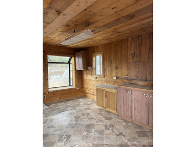 Welcome to Elk Creek Retreat- a beloved escape located moments - photo 17