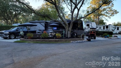 Beautiful corner lot in Hilton Head RV Resort & Marina on the - photo 18