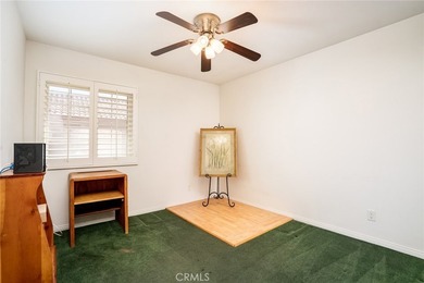 Dramatic ceilings, ocular and arched transom windows, walk-in - photo 20