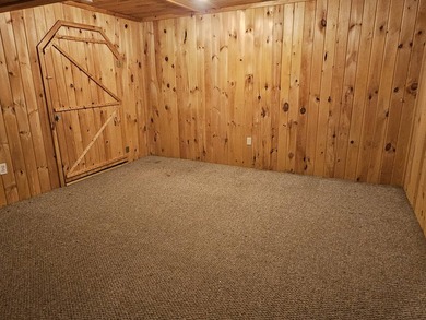 If you are looking for a nice home, with it all, look no further - photo 36