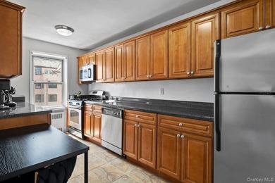 Fabulous top floor 2 bedroom unit close to the new bustling - photo 10