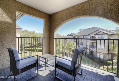 (private lake, pond, coastal) Condo Sale Pending in Jacksonville Florida