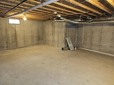 If you are looking for a nice home, with it all, look no further - photo 46