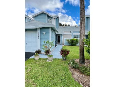 Lake Townhome/Townhouse For Sale in Lake Worth, Florida
