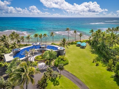 A single oceanfront compound fronting Tunnels Beach, in Haena on - photo 2