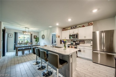 Don't miss this like-new 2024 D.R. Horton Aria model in vibrant - photo 3