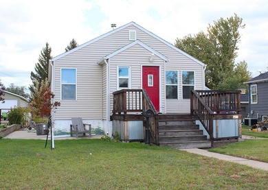 Yellowstone River Home Sale Pending in Glendive Montana