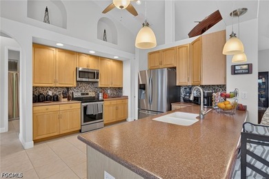 **Stunning, Meticulously Maintained Pool Home with Dock on - photo 10