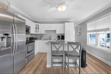 COASTAL LUXURY MEETS INVESTMENT OPPORTUNITY AT NAVARRE BEACH - photo 14