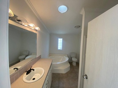Beautiful Mobile Home for Sale in Lake Wales, Florida - 55+ - photo 15