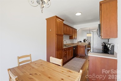 Welcome home to this beautifully maintained townhome in the - photo 19