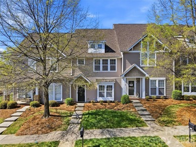 Welcome home to this beautifully maintained townhome in the - photo 36