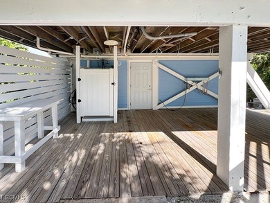 Adorable island cottage on beautiful North Captiva Island with - photo 36