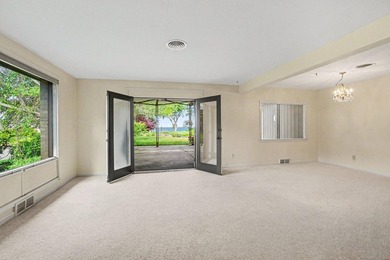 The best opportunities are all about location, and this one is - photo 10