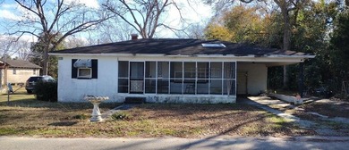 Lake Marion Home For Sale in Elloree South Carolina