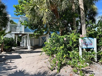 Adorable island cottage on beautiful North Captiva Island with - photo 41