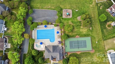 Welcome home to this beautifully maintained townhome in the - photo 42