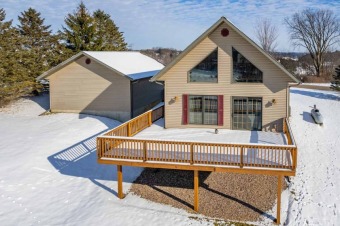 Dutch Hollow Lake Home For Sale in La Valle Wisconsin