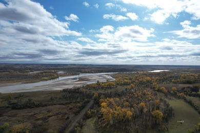 Yellowstone River Acreage For Sale in Savage Montana