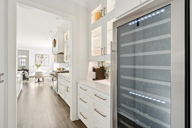 1147 Blakeway Street is an exceptional Daniel Island residence - photo 16