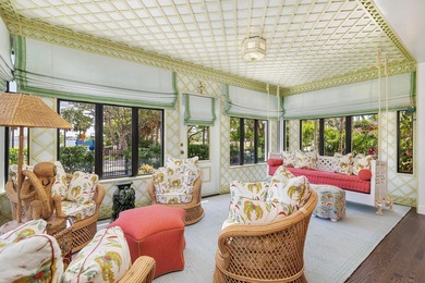 Quintessential Palm Beach An iconic residence in Historic - photo 22