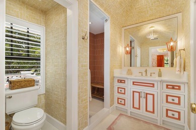 Quintessential Palm Beach An iconic residence in Historic - photo 45