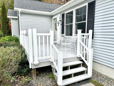 PRICE IMPROVEMENT on this lovely, single level home just 5+ - photo 2