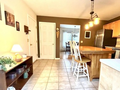 PRICE IMPROVEMENT on this lovely, single level home just 5+ - photo 7