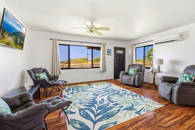 Perched on Kauai's sunny West Side, this stunning 4-bedroom, 2 - photo 10