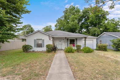 Don't miss this opportunity to own a home situated on a spacious - photo 1