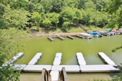 LAKE FRONT& LAKE VIEW!!!! $7,500 ALUMINUM BOAT SLIP ALLOWANCE! - Lake Lot For Sale in Scottsville, Kentucky