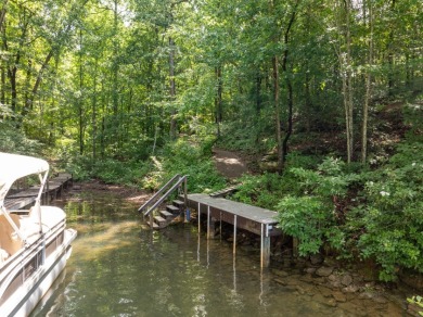 A Peaceful Waterfront Setting on the Shores of Lake Keowee - photo 3