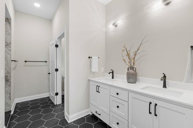 Welcome to elevated lake living at Linden Cove - an intimate - photo 28