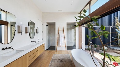 A new contemporary, this Point Dume residence designed by - photo 30