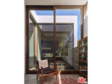 A new contemporary, this Point Dume residence designed by - photo 34