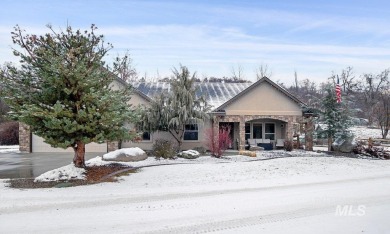 Lake Home For Sale in Horseshoe Bend, Idaho