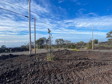 This is YOUR chance to own an acre in Hawaii! Views of South - photo 1