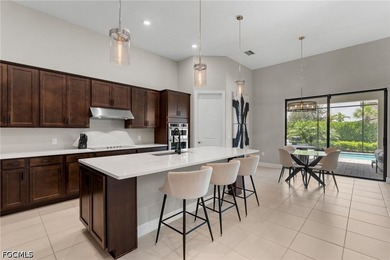 FULLY FURNISHED AND A GOLF CART?! Yes, everything you'd ever - photo 5