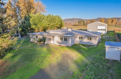 South Umpqua River Home For Sale in Roseburg Oregon