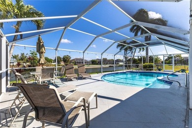Oversized Triple Lot Waterfront Pool Oasis - Your Florida Dream - photo 22